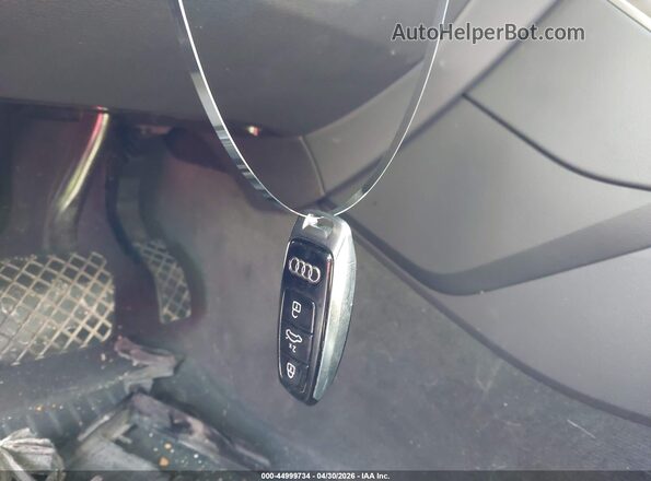 WA1LJAF71MD000666 2021 AUDI Q7 White Widok deski rozdzielczej