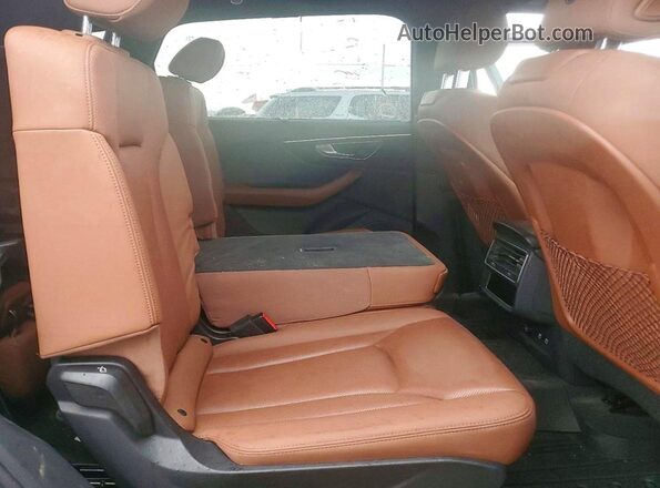 WA1LJAF79MD024276 2021 AUDI Q7 Black Widok tylnych siedzeń