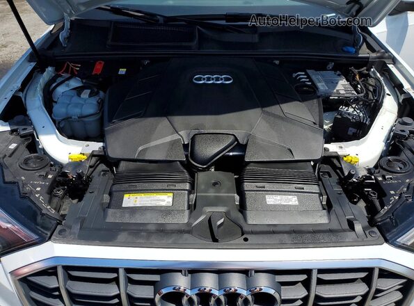 WA1LXAF71MD000763 2021 AUDI Q7 White Вид підкапотного простору