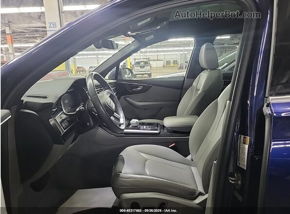 WA1LXAF72MD014929 2021 AUDI Q7 Синий Вид салона спереди