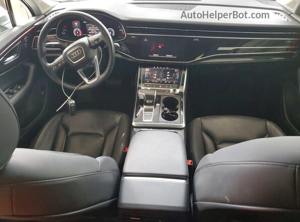 WA1LXAF77MD021049 2021 AUDI Q7 White Вид панелі приладів