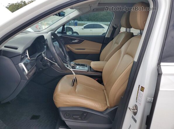 WA1LXAF79LD005353 2020 AUDI Q7 White წინა სალონის ხედი