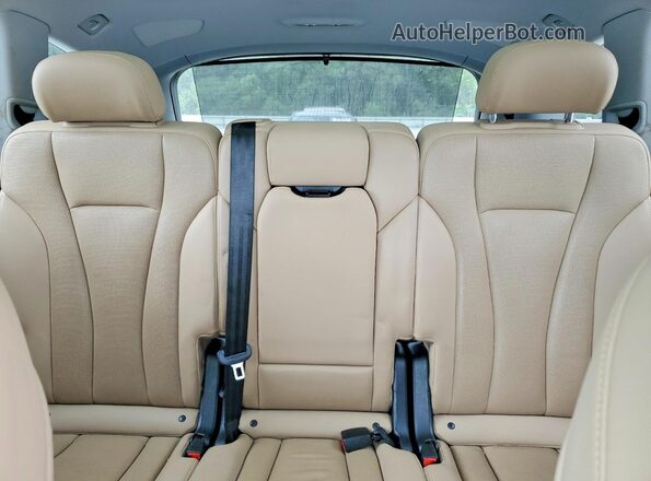 WA1LXAF79LD005353 2020 AUDI Q7 White უკანა სავარძლების ხედი