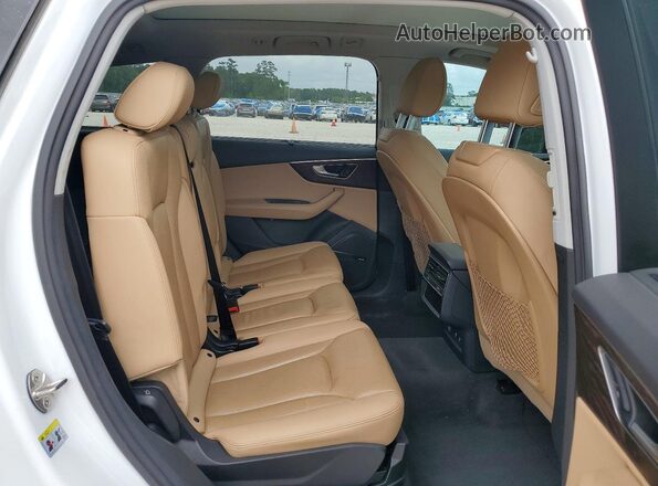WA1LXAF79LD005353 2020 AUDI Q7 White უკანა სალონის ხედი
