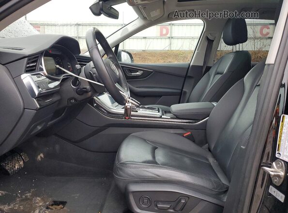 WA1LXBF73ND015076 2022 AUDI Q7 Черный Вид салона спереди