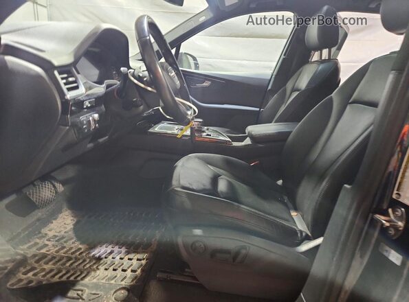 WA1VAAF71HD028322 2017 AUDI Q7 Black წინა სალონის ხედი