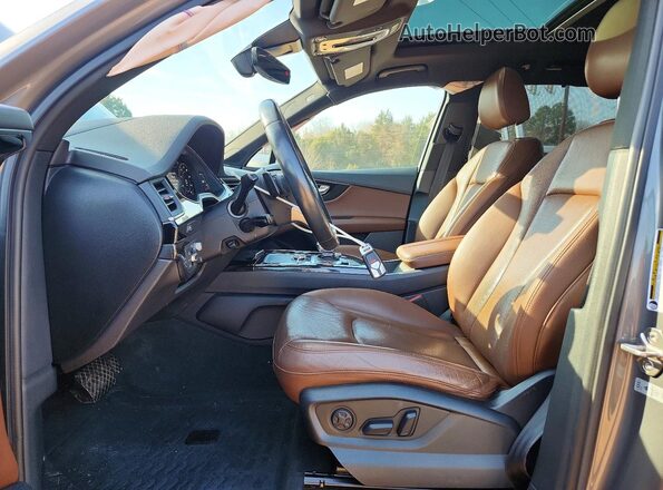 WA1VAAF73HD057563 2017 AUDI Q7 Серый Вид салона спереди