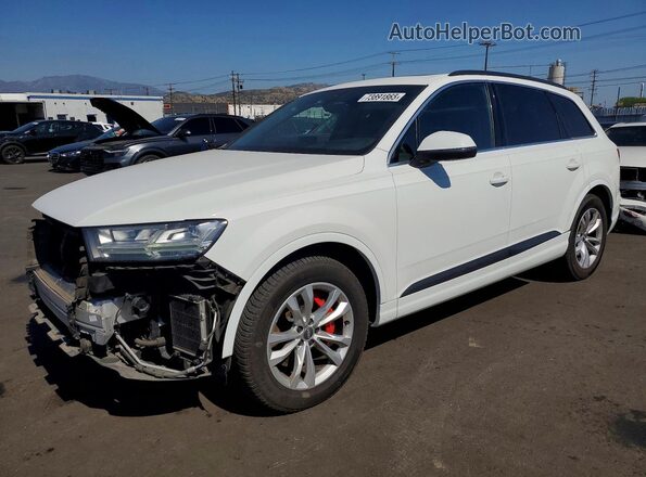 WA1VAAF76HD021611 2017 AUDI Q7 Белый Передняя левая четверть