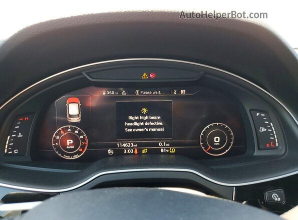 WA1VAAF76HD021611 2017 AUDI Q7 Белый Вид щитка приборов