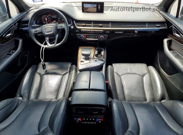 WA1VAAF78JD014794 2018 AUDI Q7 Белый Вид панели приборов