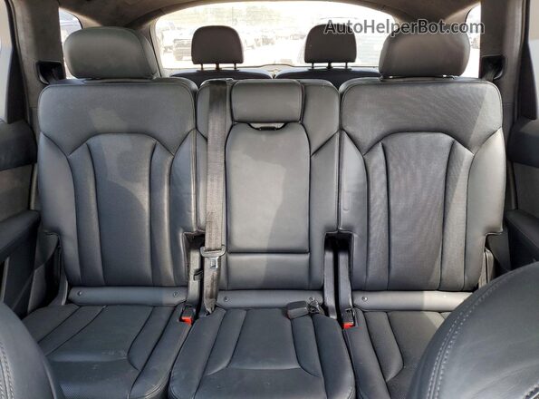 WA1VAAF78JD014794 2018 AUDI Q7 Белый Вид задних сидений