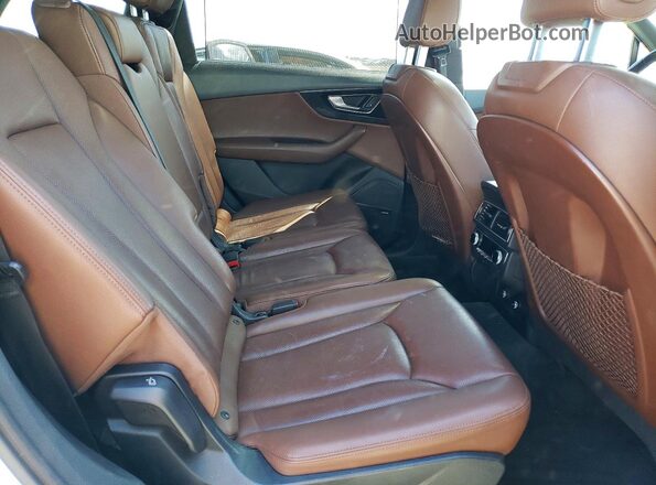 WA1VAAF78JD017985 2018 AUDI Q7 Белый Вид задней части салона