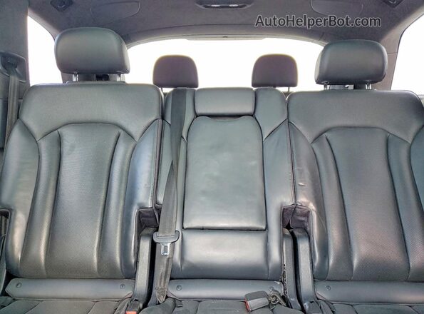WA1VABF72JD009581 2018 AUDI Q7 Gray Widok tylnych siedzeń