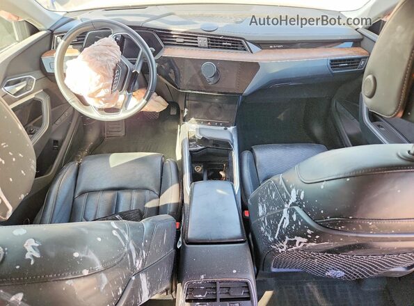 WA1VABGEXKB024324 2019 AUDI E-TRON Black Widok deski rozdzielczej