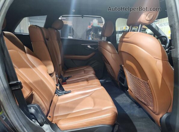 WA1VXAF77LD006414 2020 AUDI Q7 Черный Вид задней части салона