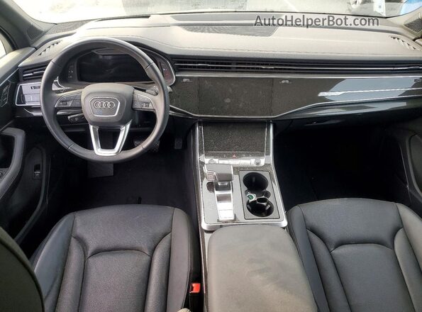 WA1VXBF70PD024815 2023 AUDI Q7 Серый Вид панели приборов