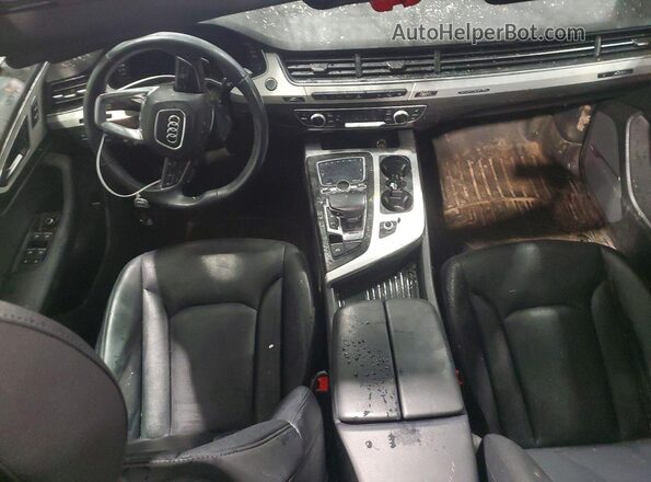 WA1WAAF76KD030627 2019 AUDI Q7 Серый Вид панели приборов