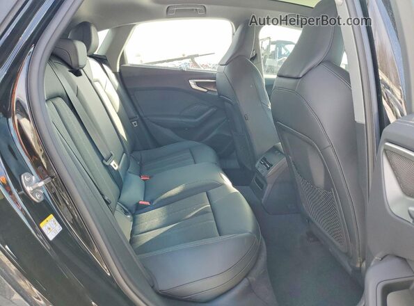 WAU2BCFU9SN085082 2025 AUDI A5 Черный Вид задних сидений