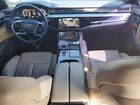2021 Audi A8 L Tan vin: WAU8DAF82MN008472