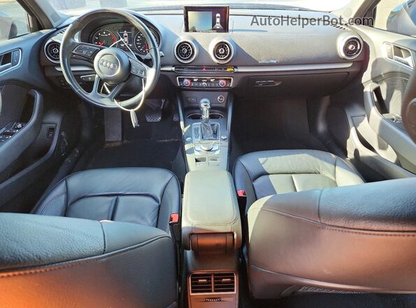 WAUAUGFF8J1005064 2018 AUDI A3 Черный Вид панели приборов