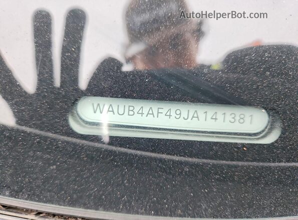 WAUB4AF49JA141381 2018 AUDI S4 White Widok naklejki z numerem VIN