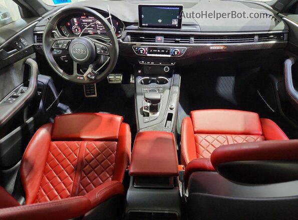 WAUB4AF49KA003731 2019 AUDI S4 Gray Widok deski rozdzielczej