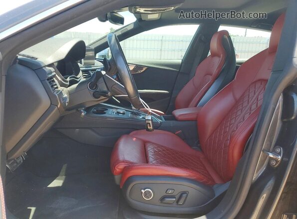 WAUB4DF58JA084486 2018 AUDI S5 Gray Front interior view