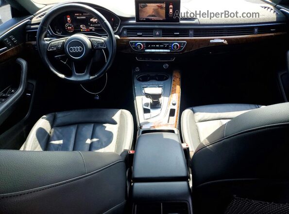 WAUBNCF5XKA006719 2019 AUDI A5 Белый Вид панели приборов