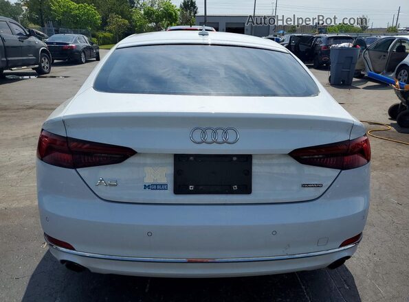 WAUBNCF5XKA006719 2019 AUDI A5 Белый Вид сзади