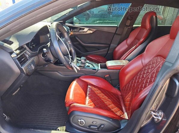 WAUC4CF56LA001154 2020 AUDI S5 Серый Вид салона спереди