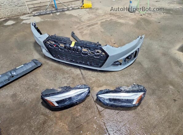 WAUC4CF5XNA011978 2022 AUDI S5 Gray ძრავის განყოფილების ხედი