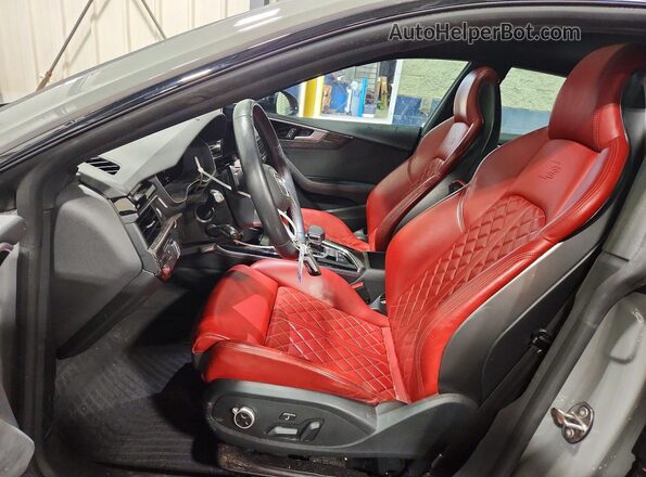 WAUC4CF5XNA011978 2022 AUDI S5 Gray წინა სალონის ხედი