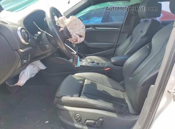 WAUCUGFF6LA105367 2020 AUDI A3 Черный Вид салона спереди