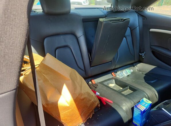 WAUD2AFR2HA001533 2017 AUDI A5 Белый Вид задних сидений