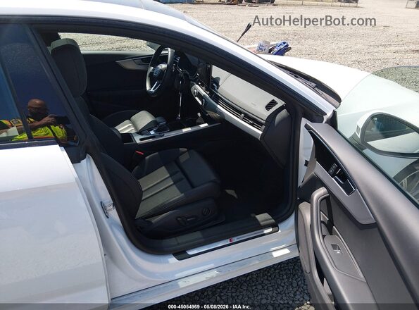 WAUDACF55SA004770 2025 AUDI OTHER Белый Вид салона спереди