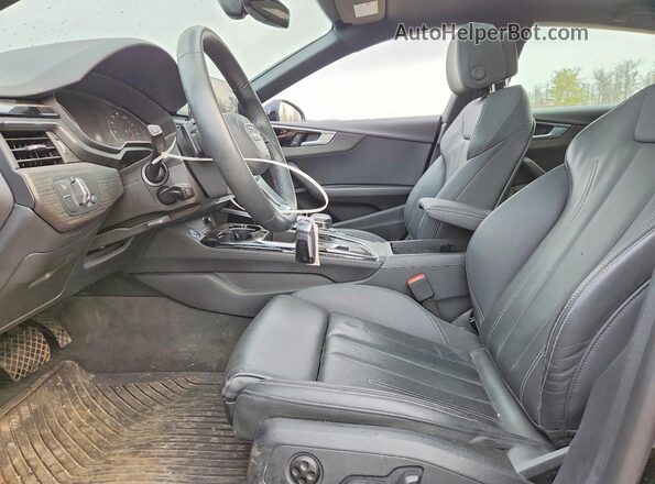 WAUDACF57RA057982 2024 AUDI A5 Black Widok wnętrza z przodu