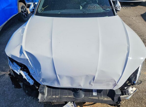 WAUDACF59SA006151 2025 AUDI A5 White Widok wnętrza z tyłu