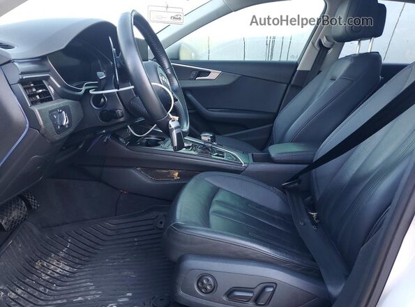 WAUDNAF4XHN046045 2017 AUDI A4 Белый Вид салона спереди