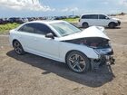 2017 Audi A4 Premium Plus Белый vin: WAUENAF45HN066949
