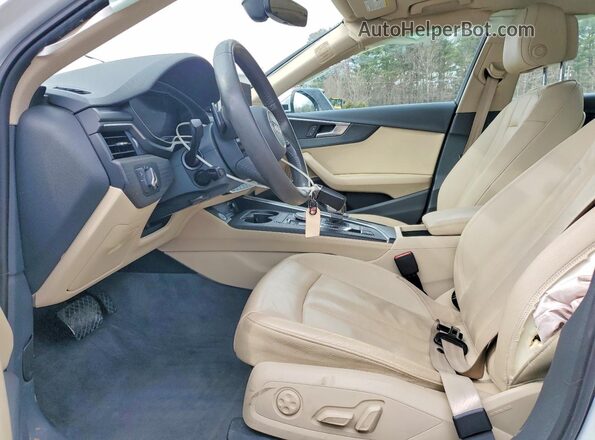 WAUENAF45JA106735 2018 AUDI A4 White Вид салону спереду