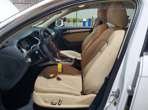 WAUFFAFL9GA004081 2016 AUDI A4 Белый Вид салона спереди