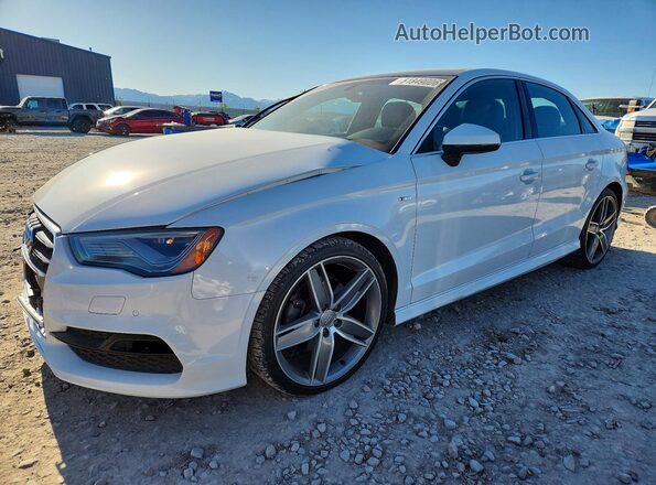 WAUG7GFF7G1019709 2016 AUDI A3 Белый Передняя левая четверть