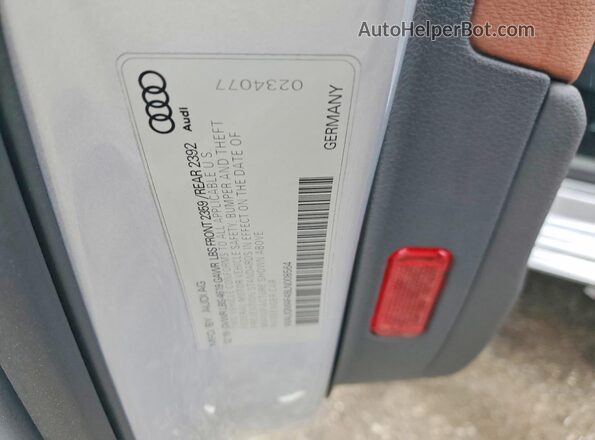 WAUGMAF48LN008564 2020 AUDI A4 Серебряный Вид подкапотного пространства