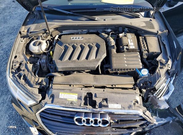 WAUGUGFF4H1024697 2017 AUDI A3 Black Вид задньої частини салону