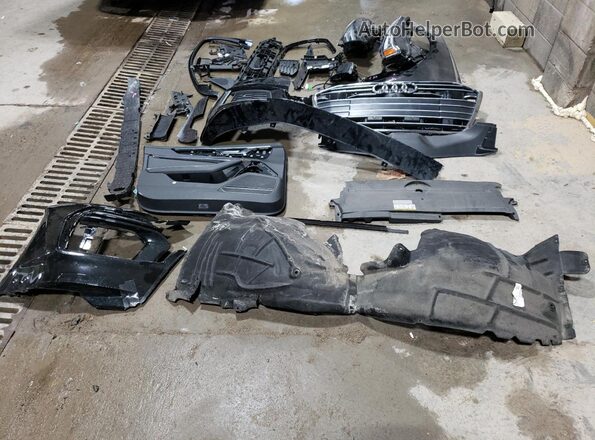 WAUL2AF28MN077873 2021 AUDI A6 Черный Вид подкапотного пространства