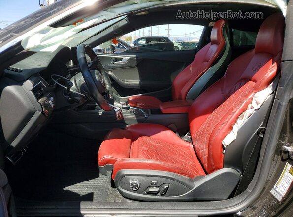 WAUR4AF52JA023020 2018 AUDI S5 Черный Вид салона спереди