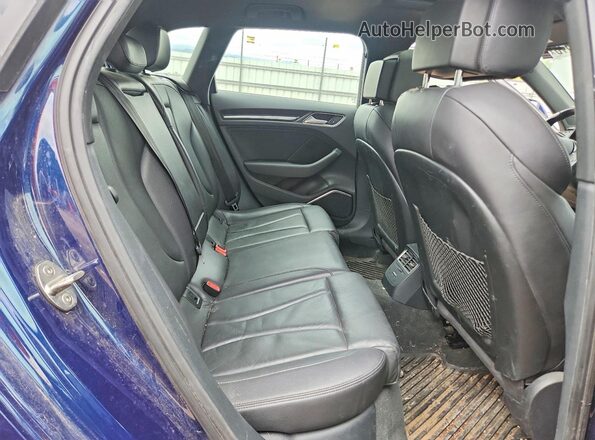 WAUSPBFF9JA055793 2018 AUDI A3 Синий Вид задних сидений