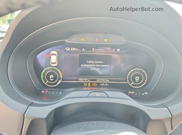 WAUTPBFFXHA056045 2017 AUDI A3 White Вид щитка приладів