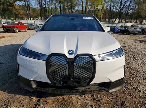 WB523CF06PCM41127 2023 BMW IX White Vista frontal