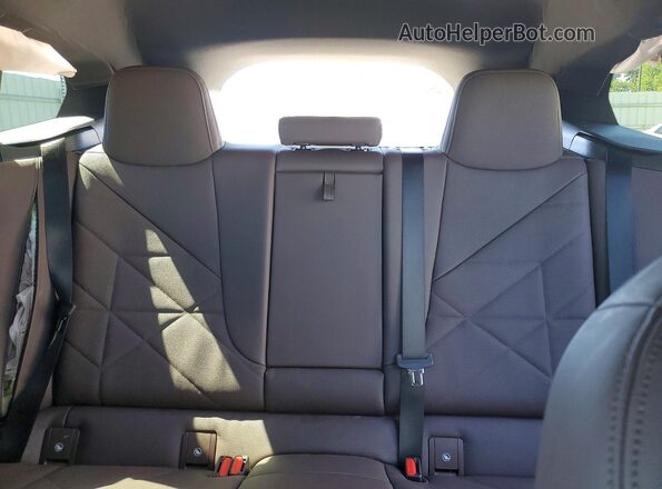 WB543CF06TCV37620 2026 BMW IX Black Vista de los asientos traseros